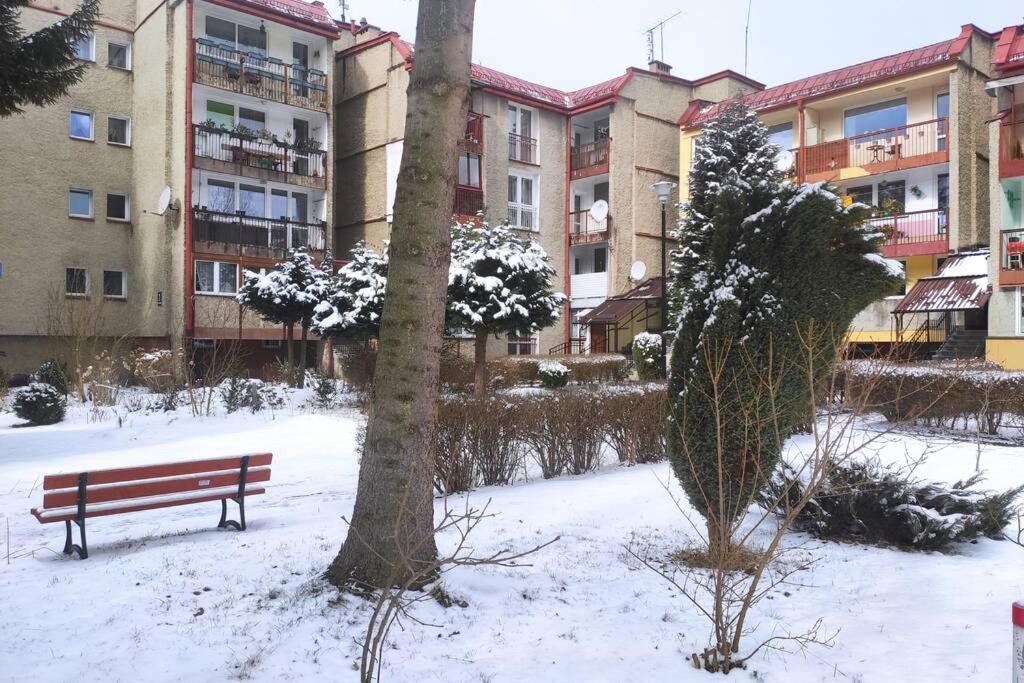 Apartament Za Rogiem Papierni ดุสนิกิ สดรอย ภายนอก รูปภาพ